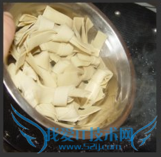 巧花心思让孩子爱上豆腐皮——彩椒炒豆腐皮结