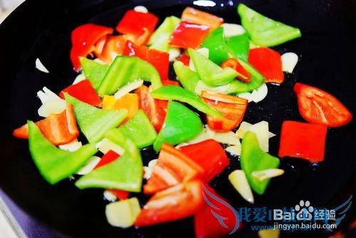 清炒贡丸花的做法