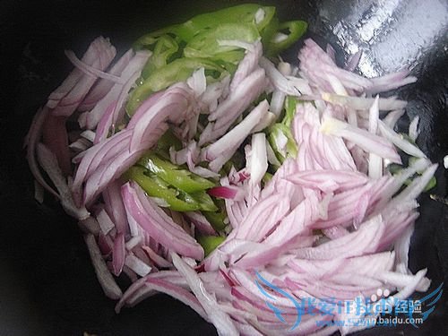 辣椒炒洋葱——舌尖上的家常味道