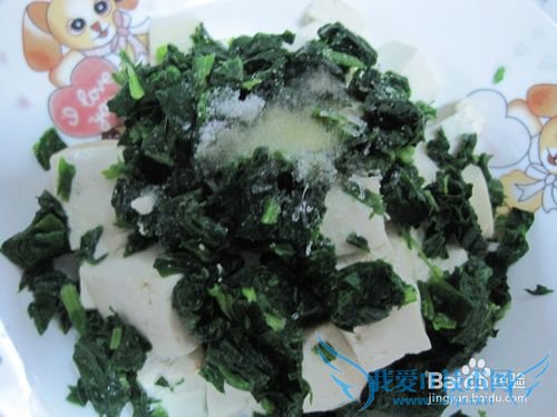 夏日降压菜——芹菜叶拌豆腐