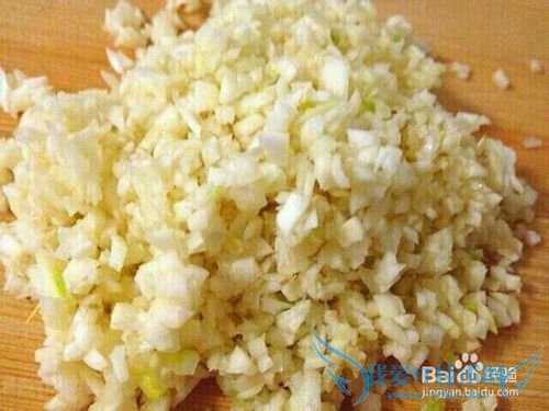 蒜蓉豆腐的做法