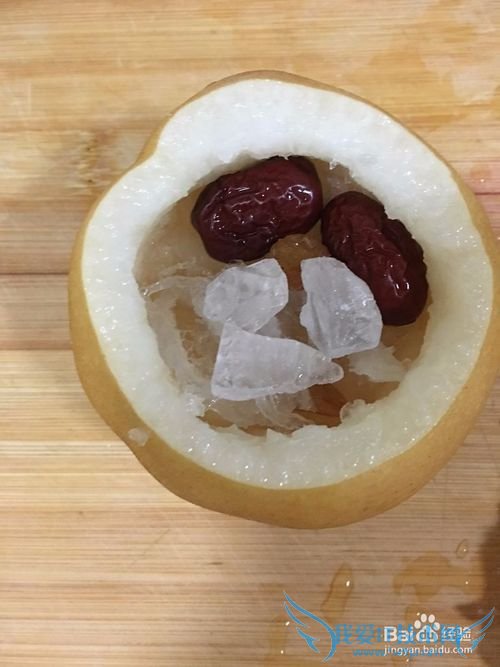 冬日温补 雪梨炖燕窝