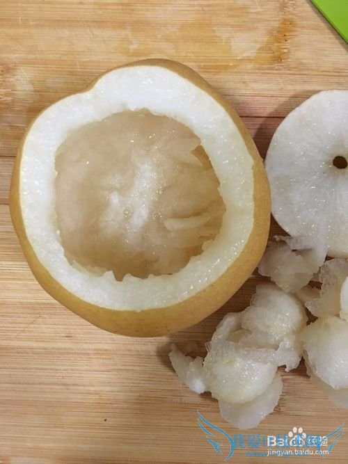 冬日温补 雪梨炖燕窝