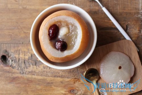 冬日温补 雪梨炖燕窝