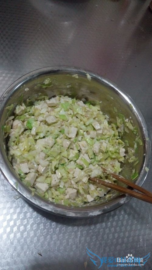 豆腐虾仁菜包子