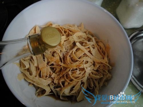 如何凉拌豆腐丝?