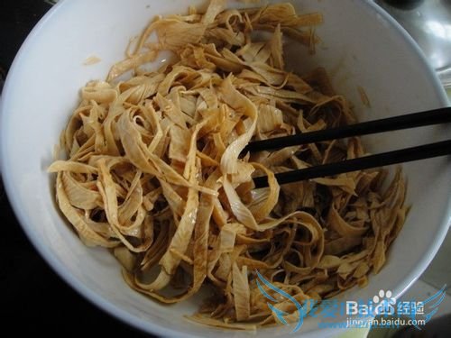 如何凉拌豆腐丝?