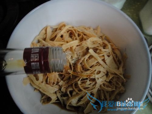 如何凉拌豆腐丝?
