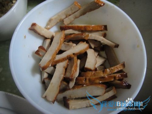 如何做凉拌豆腐干!