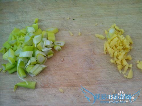 苔菜的营养价值——苔菜豆腐泡的做法