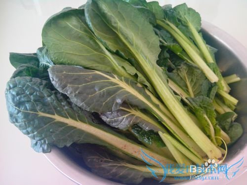 苔菜的营养价值——苔菜豆腐泡的做法