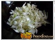 怎样做白菜烩脆皮豆腐