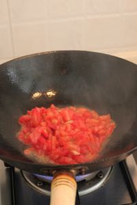 怎样制作番茄熬豆腐