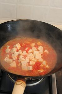 怎样制作番茄熬豆腐