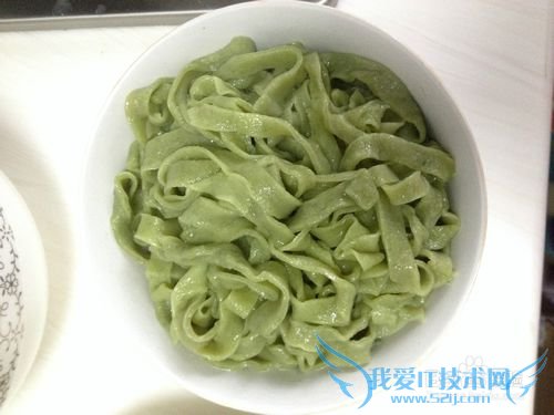 家常味--菠菜面