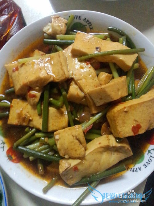 好吃的蒜苔烧豆腐