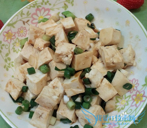 小葱拌豆腐的做法---最简单的做法