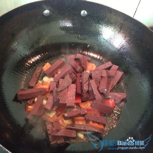 健康:爆炒红豆腐