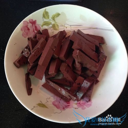 健康:爆炒红豆腐