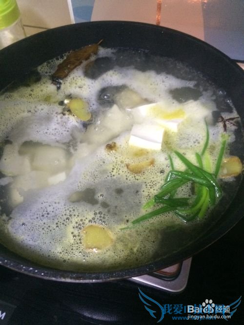 自制鱼头豆腐汤