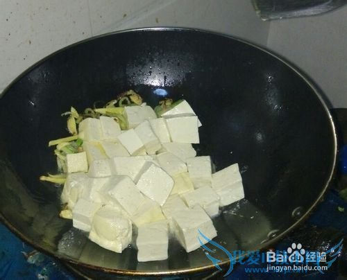 简单好做笔管炖豆腐