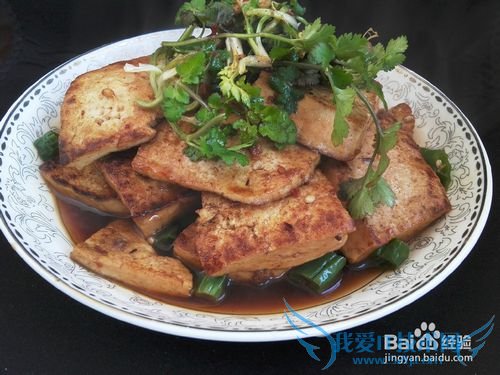 如何做红烧辣子豆腐(过年红烧辣子豆腐怎样加工