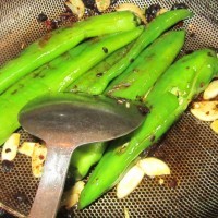 蒜末虎皮青椒拌豆豉