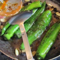 蒜末虎皮青椒拌豆豉