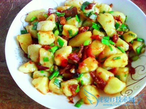 蒜香干椒土豆块