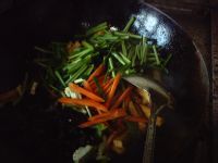 木耳辣炒千叶豆腐的做法