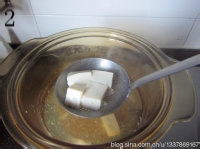 鲜香滑嫩的肉松拌豆腐的做法