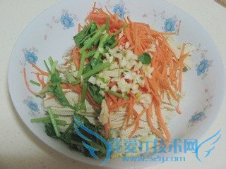 炝拌豆腐丝的最新做法