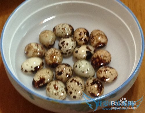 美味补锌食谱:豆腐镶蛋