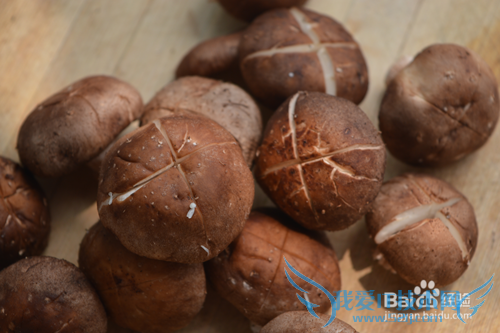 蛤仔香菇烧豆腐的做法