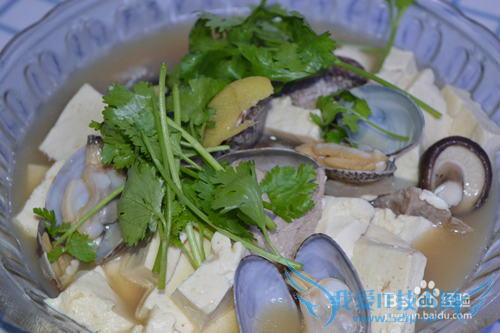 蛤仔香菇烧豆腐的做法
