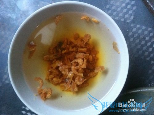 夏季养生菜——金针菇炖冻豆腐