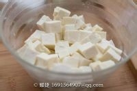 豆腐做法-香辣酱汁烩豆腐