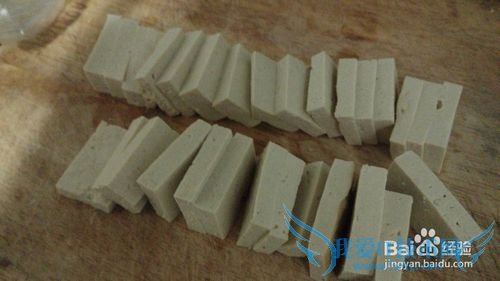 甜咸味的家常豆腐白菜