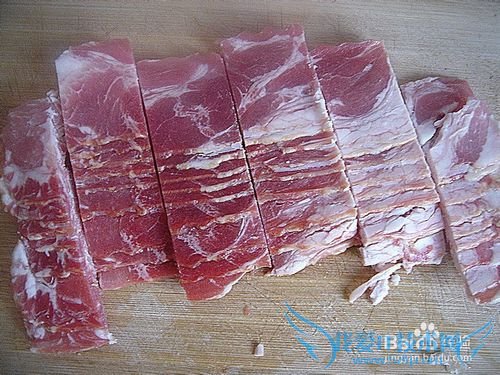 青蒜炒培根——舌尖上的家常味道