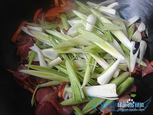 青蒜炒培根——舌尖上的家常味道