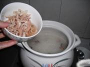 怎样自制豆腐粒香菇干鱿鱼粥