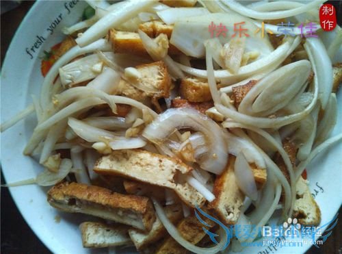 凉拌洋葱豆腐条