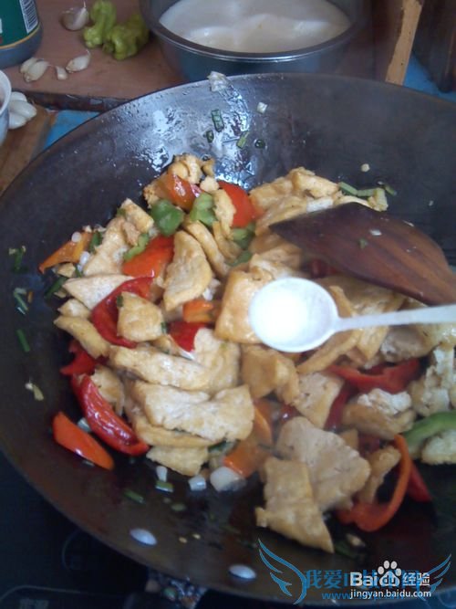 过油豆腐炒辣椒