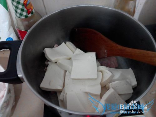 瘦肉炒豆腐的做法