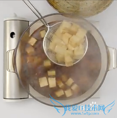 宇宙名菜-麻婆豆腐