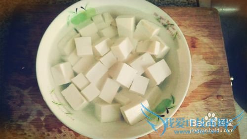 老少咸宜的鱼头豆腐汤