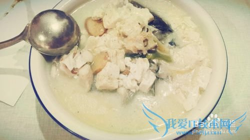 老少咸宜的鱼头豆腐汤