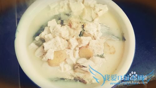 老少咸宜的鱼头豆腐汤