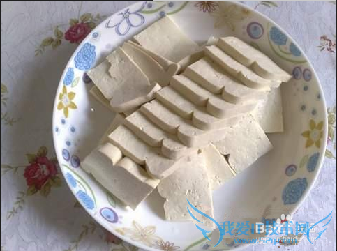 皮蛋拌豆腐做法