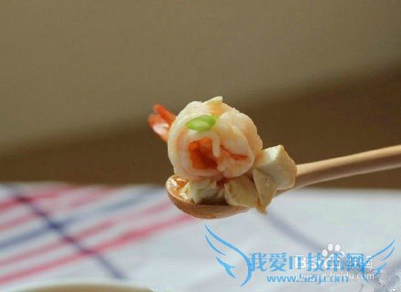 教大家做一碗美味的【鲜虾豆腐羹】